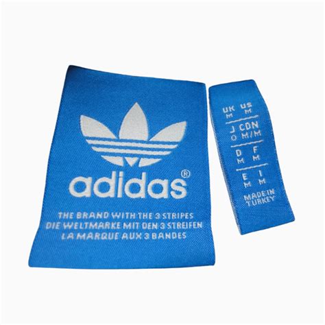 アディダス（adidas）「タグの年代の違い」を徹底解 .